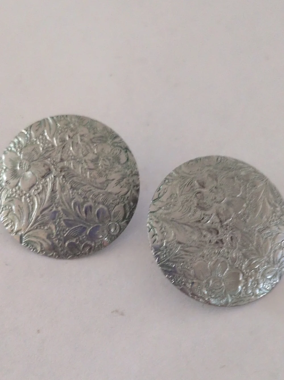 Silver Floral Engraved Round Earrings - Women Accessories